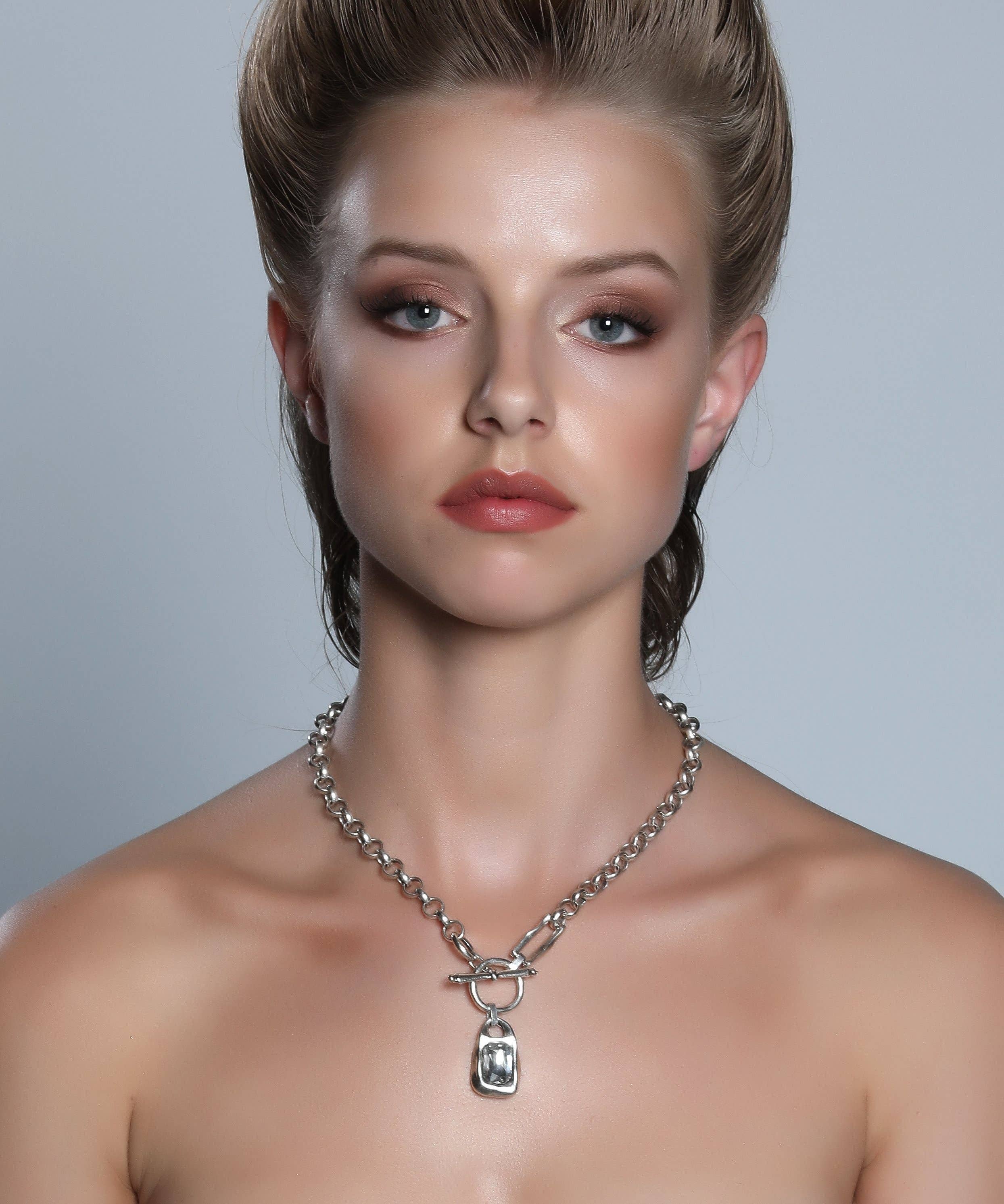 Pre-order: Crystal Stone pendant Chain Necklace
