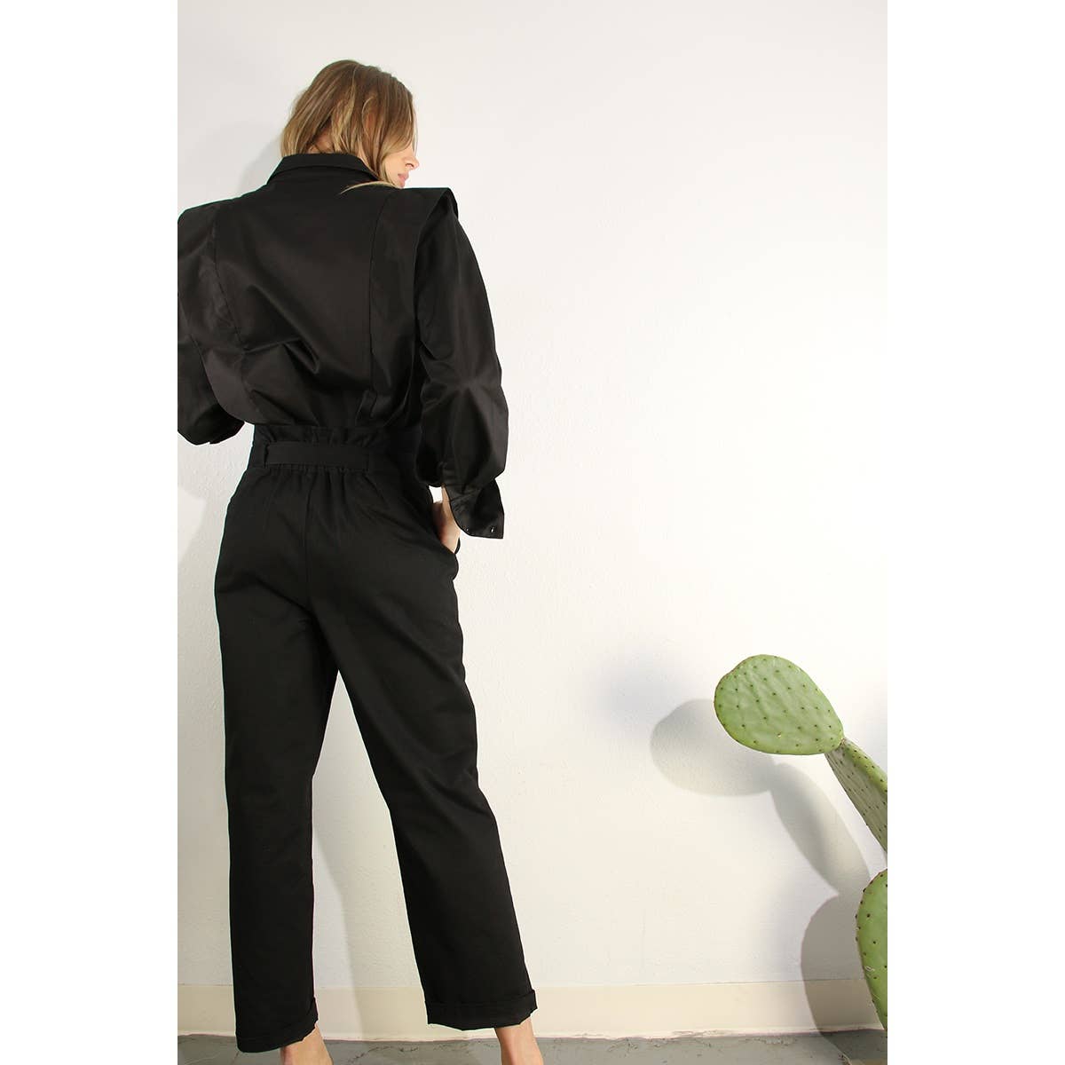 Structured High-Waist Belted Black Pants