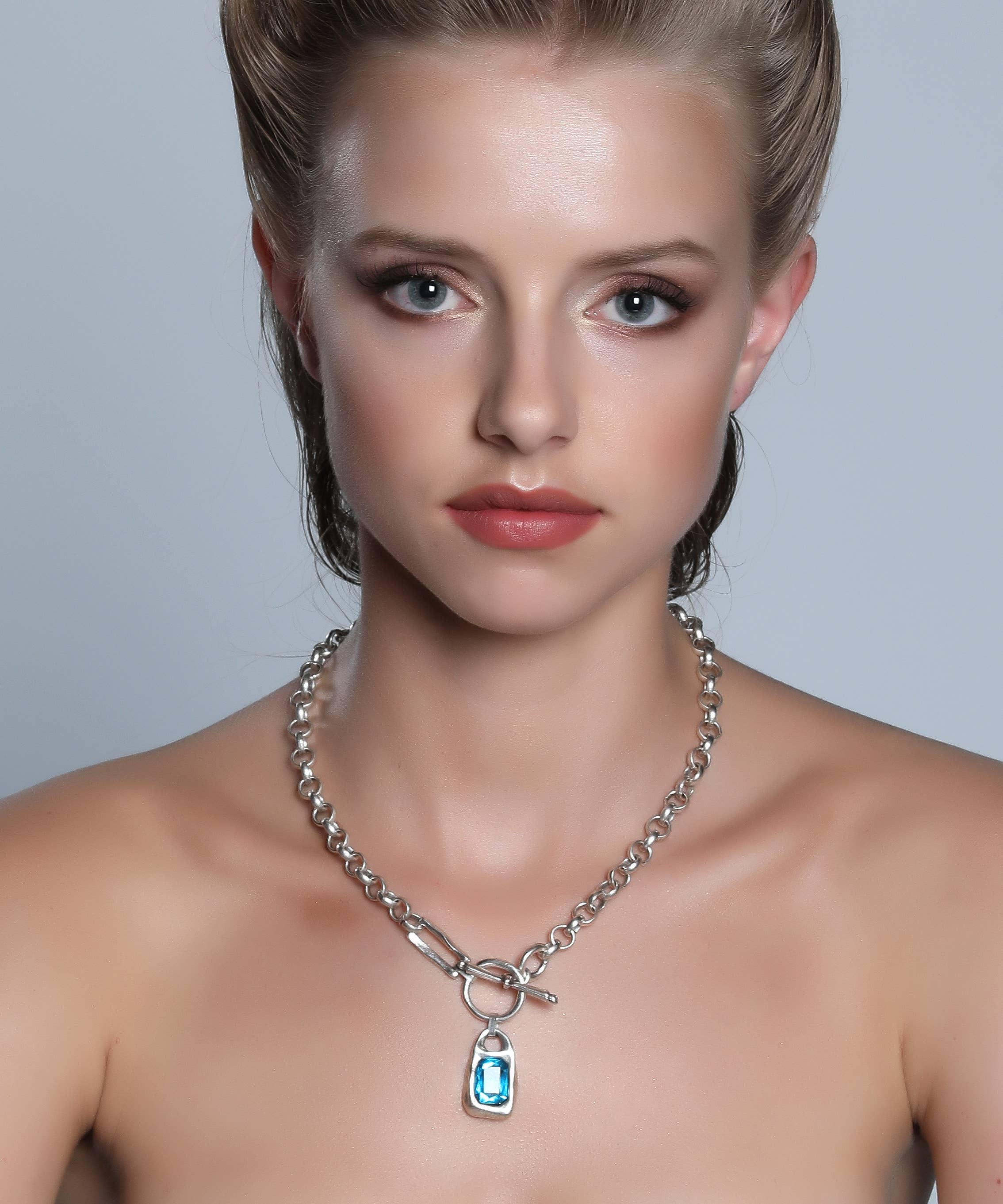 Pre-order: Crystal Stone pendant Chain Necklace